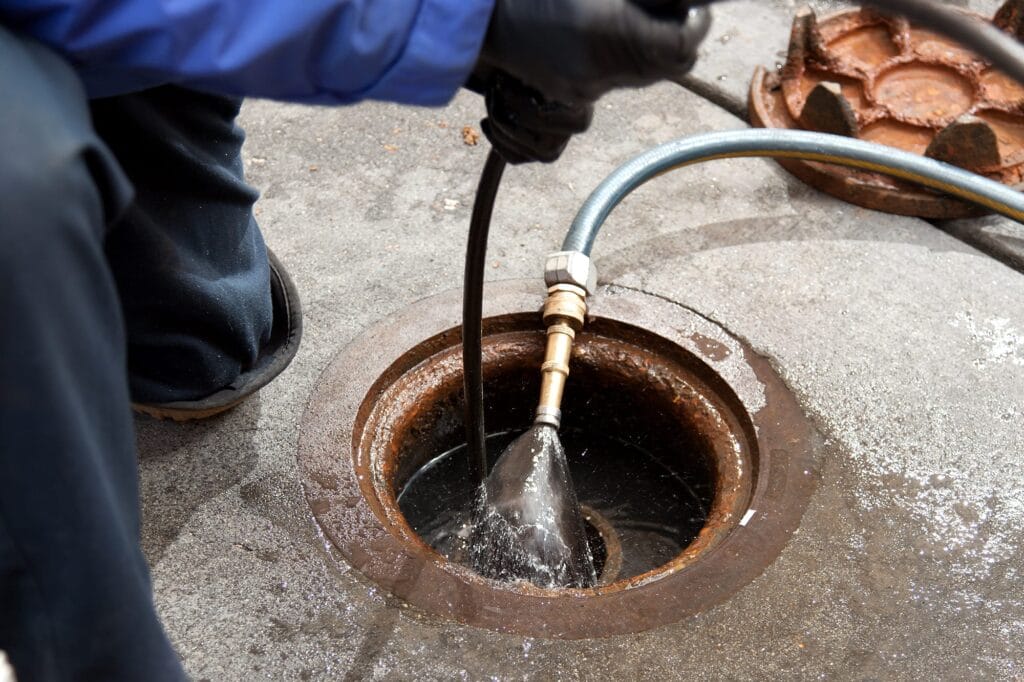 Emergency drain cleaning and clogged drain repair in Venice, Florida